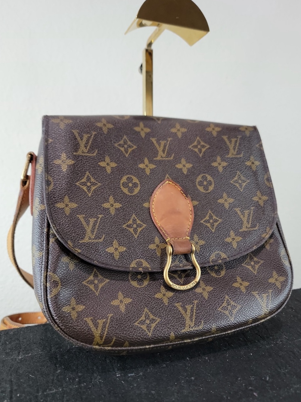 •LOUIS VUITTON• vintage monogram St. Cloud GM sling bag - Picture 2 of 14